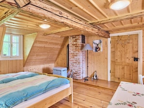 3 Schlafzimmer, Schreibtisch, Internetzugang