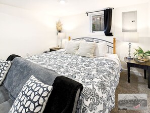 2 bedrooms, desk, iron/ironing board, WiFi