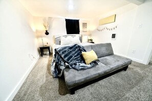 2 chambres, bureau, fer et planche à repasser, Wi-Fi