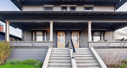 Beautifully renovated 2 bed apartment