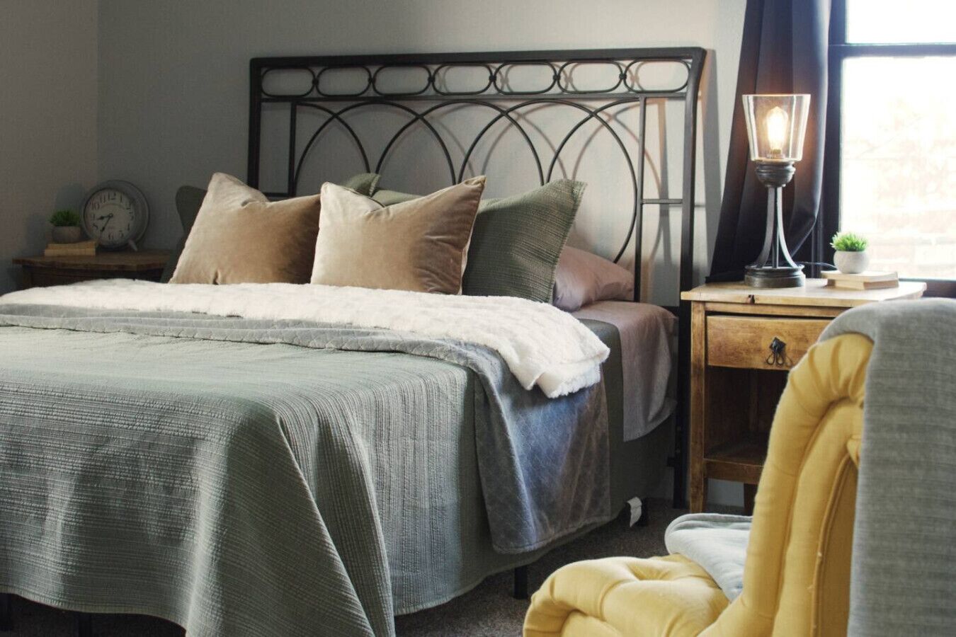 3 bedrooms, desk, iron/ironing board, WiFi