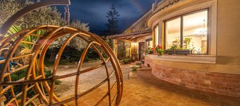 Elegant sicilianskt hus, pool, vackert färdigställt, havsutsikt