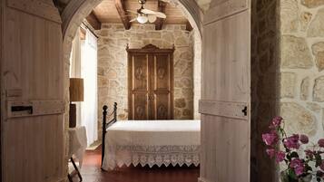 2 camere, ferro/asse da stiro, culla da viaggio, Wi-Fi gratuito