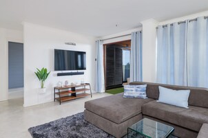 Classic Villa | Living area