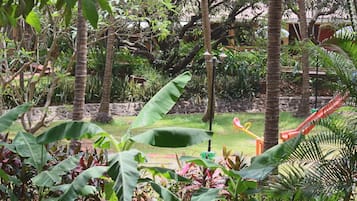 Deluxe Quadruple Room | Garden view
