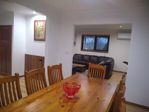 Interior - Spacious home in Heathcote township.  Perfect for families and groups. (Heathcote)