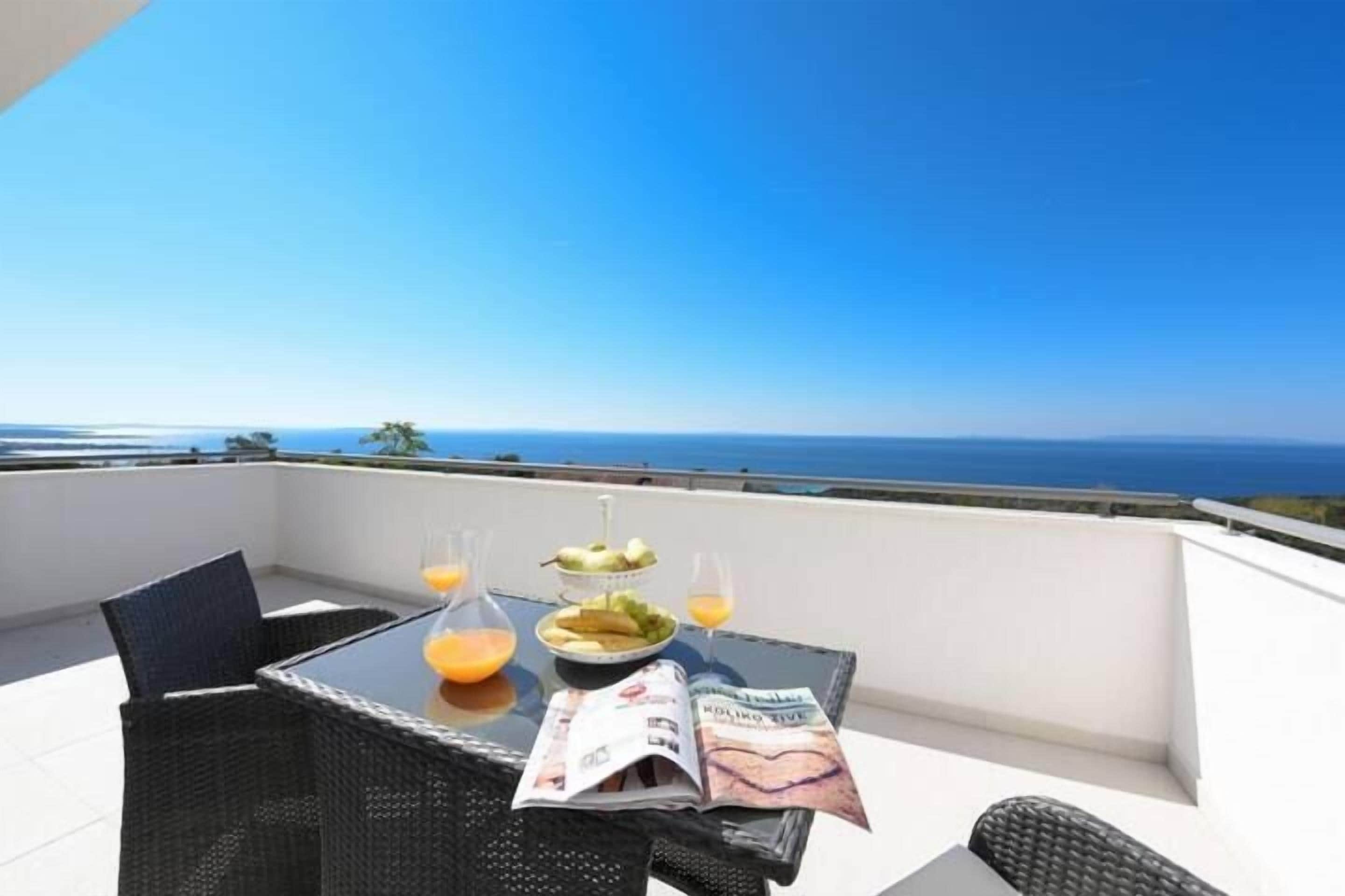 Deluxe Villa, 3 Bedrooms | Terrace/patio