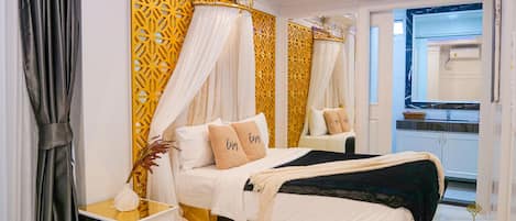 Luxury Villa | 5 bedrooms, free WiFi