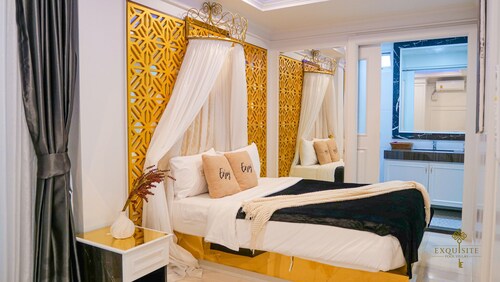 Exquisite Pool Villa J