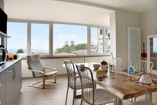 Holiday Apartment "Nigella Langhe Home" with Mountain View, Balcony & Wi-Fi