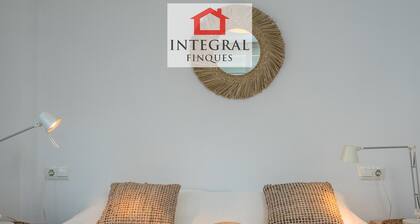 Appartement Confortable Ă 200m de la Plage avec Parking, Climatisation, Ascenseur et Wifi