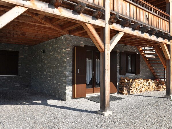 Exterior detail - Charming apartment with terrace, covered parking and WIFI (La Chapelle-d'Abondance)