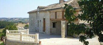 Quercy house, open view, private pool - 15 people