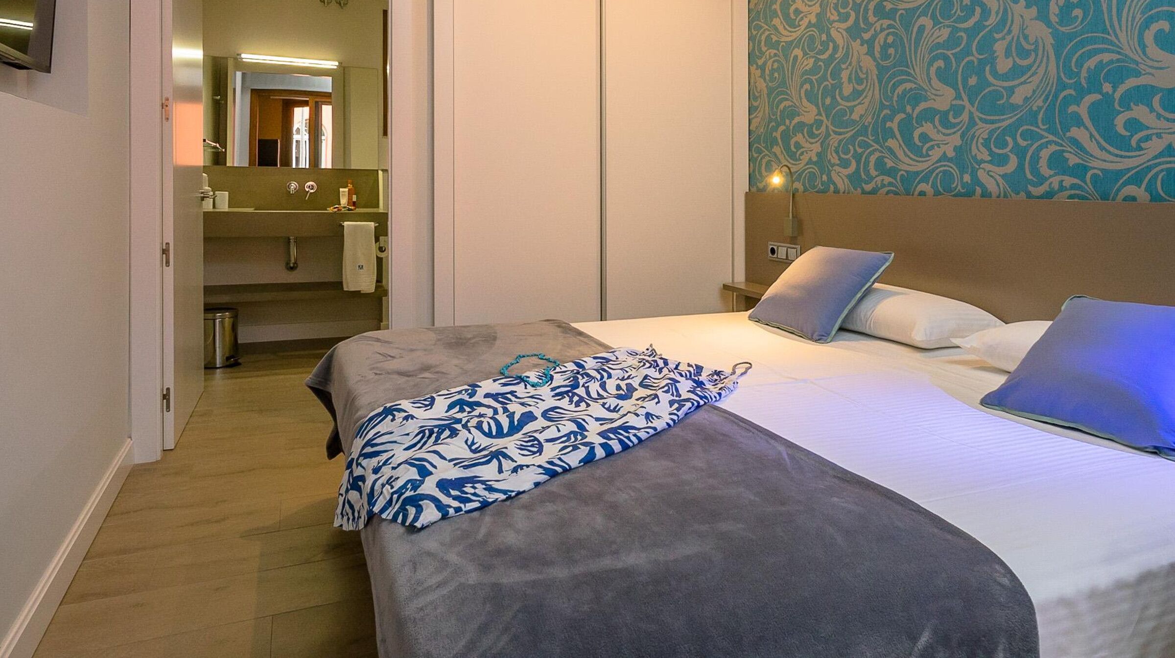 2 bedrooms, free WiFi