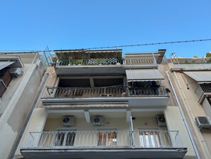 Exterior - Athens Hippest Apartment (Athens)