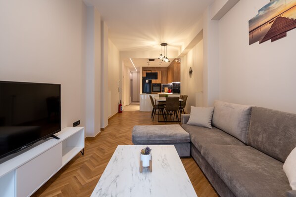 Living area - Athens Hippest Apartment (Athens)