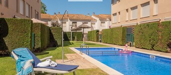 Palamós: Duplex Familial 200m de la Plage avec Piscine et Patio Privé