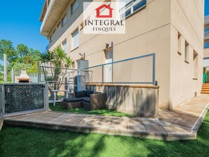 Property grounds - Palamós: Duplex Familial 200m de la Plage avec Piscine et Patio Privé (Calonge)