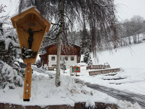  Haus  in sonniger und ruhiger Lage, ideal für Naturliebhaber und Familien 