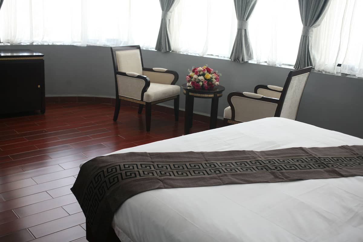 Egyptian cotton sheets, premium bedding, individually decorated