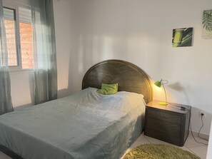 3 bedrooms, WiFi, bed sheets - Vacation rental étang sale les bains 5/ 6 persons (L'Étang-Salé)