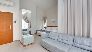 Deluxe Room | Soundproofing, iron/ironing board, travel crib, free WiFi - Villa 21 (Sopot)