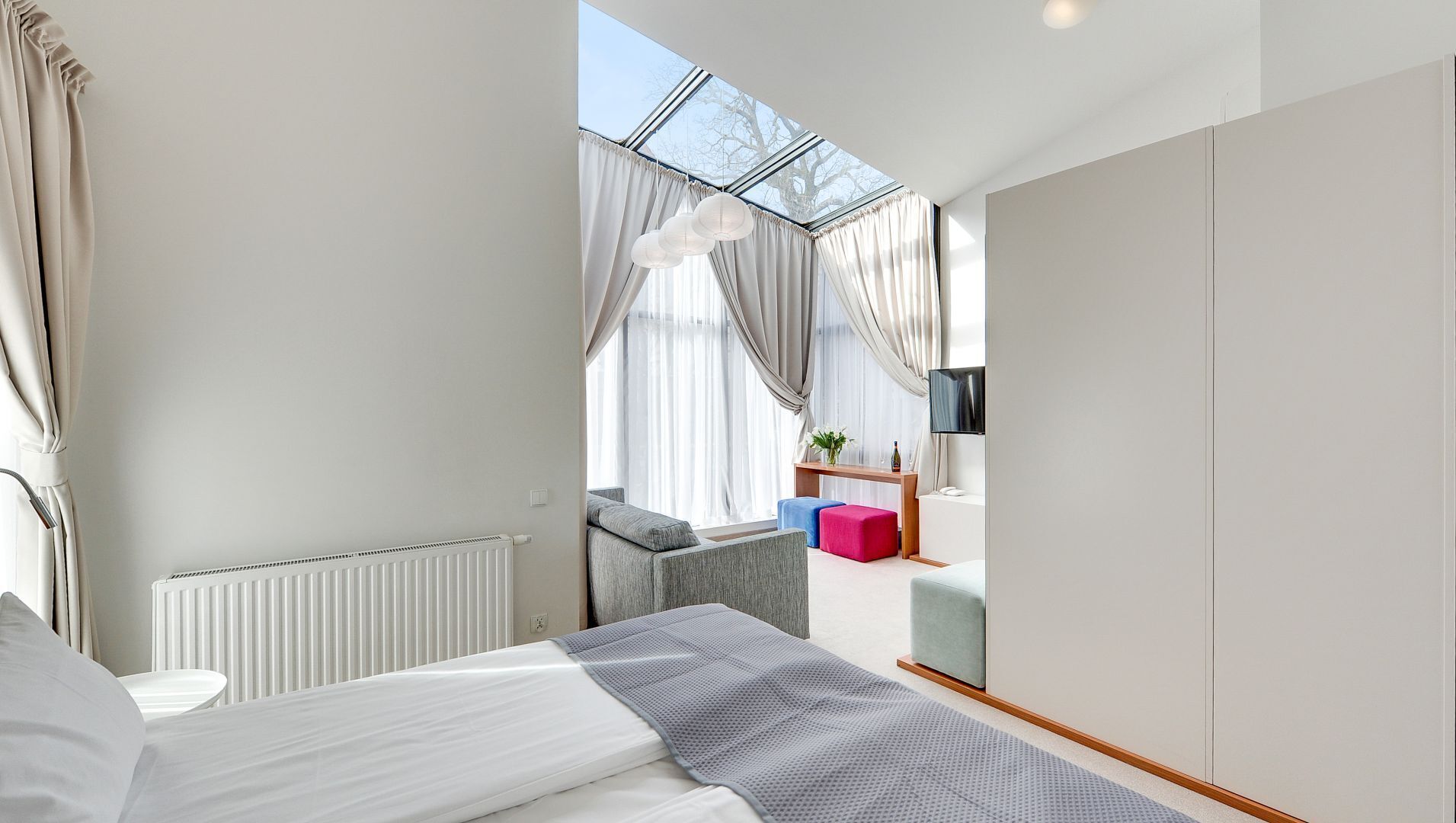 Deluxe Room | Soundproofing, iron/ironing board, travel crib, free WiFi