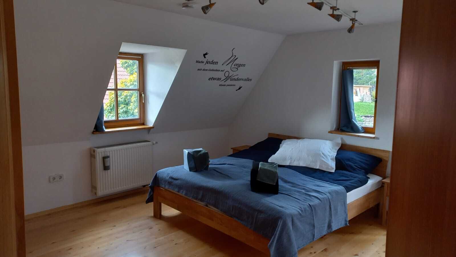 4 camere, culla da viaggio, Wi-Fi gratuito, lenzuola