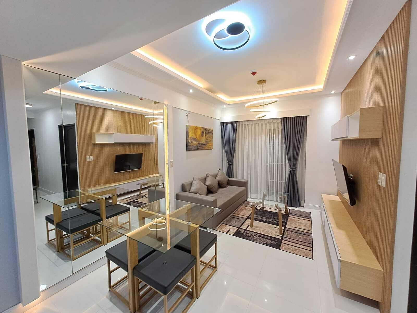 Appartamento Luxury, 3 camere da letto | Con stile personalizzato, con arredamento individuale, una scrivania