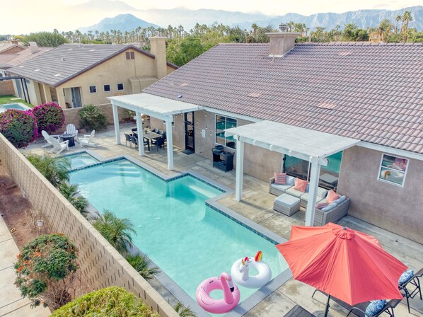 Outdoor pool, a heated pool