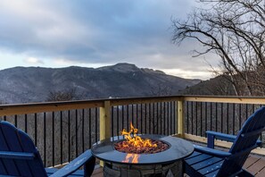 Property grounds - Blue Ridge Vista - Seven Devils with big views, four levels, pool table, pets (Banner Elk)