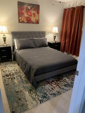 2 bedrooms, iron/ironing board, free WiFi, bed sheets