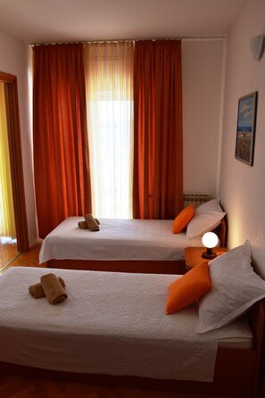 2 habitaciones, wifi y ropa de cama 