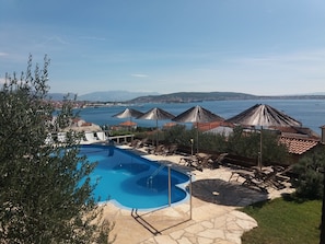 Utomhuspool
