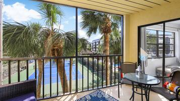 Condo, 1 King Bed with Sofa bed (Island-style riverfront condo with po) | Property grounds