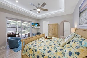 4 bedrooms - Home With Pool/spa, Ping Pong and Steps to Beach/food (Marco Island)