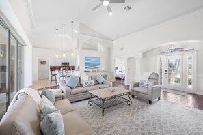 House, Multiple Beds (220 Beachcomber Street) | Living area