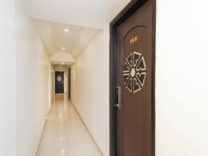 Living area - Hotel Balwas (Surat)