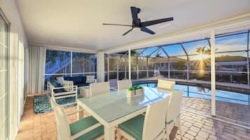 House, Multiple Beds (W exposure waterfront home with pool/) | Outdoor dining