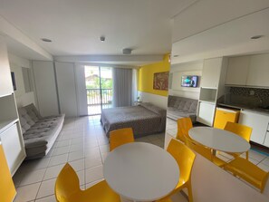 Standard Studio Suite | Free WiFi