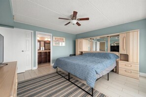 3 bedrooms, iron/ironing board
