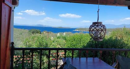 Eione villa on Paleo Trikeri Island with great sea views