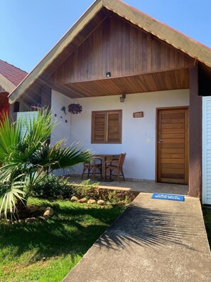 베이직 트리플룸 | 무료 WiFi, 침대 시트