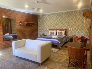 디럭스 더블룸 | 무료 WiFi, 침대 시트