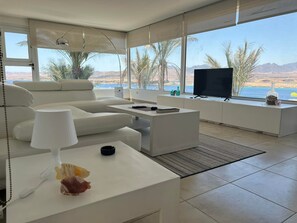 TV - Beach front Apartment (Sharm El-Sheikh)