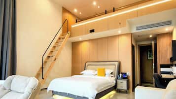 Family Room | Premium bedding, down comforters, pillowtop beds, individually decorated