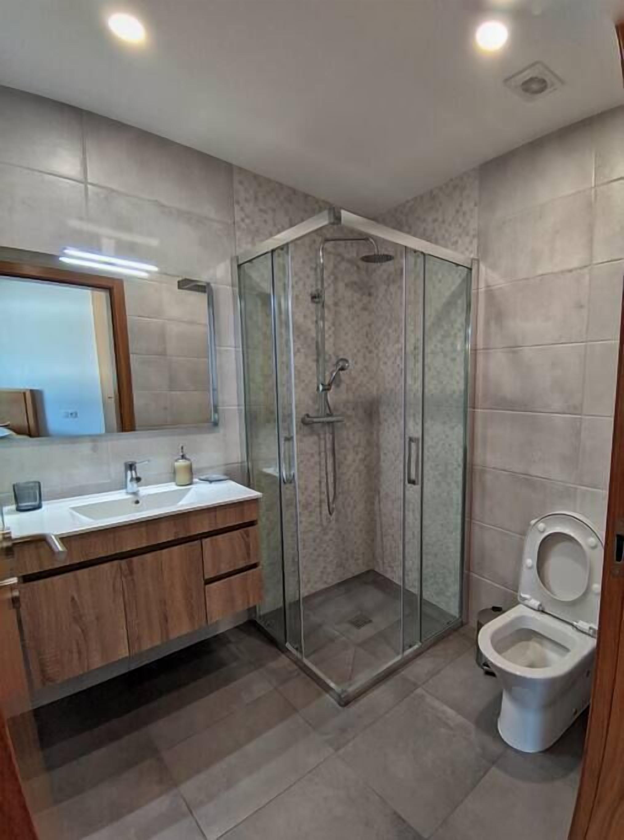 Bañera y secador de pelo