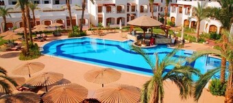 2 Furnished bedrooms challet and a reception for up to 6 persons