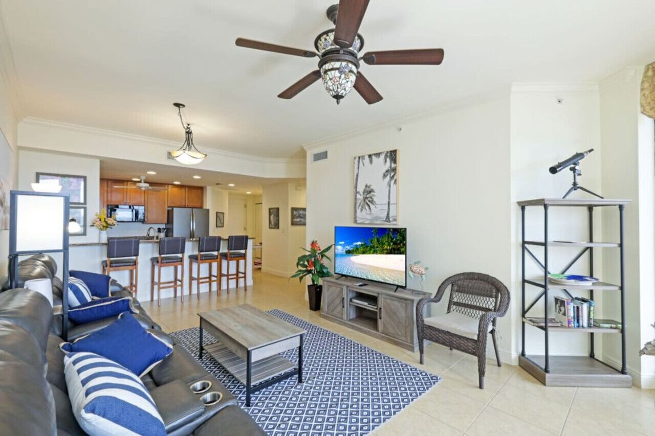 Sunset Siesta |Cape Harbour Amazing Sunset View - 2/2 Luxury Condo