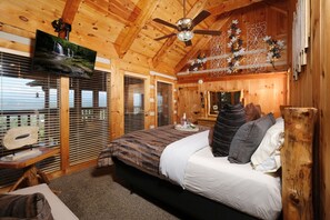 3 bedrooms, free WiFi, bed sheets - Premier View|Upscale Cabin w/ Hot Tub & Pool Table (Sevierville)